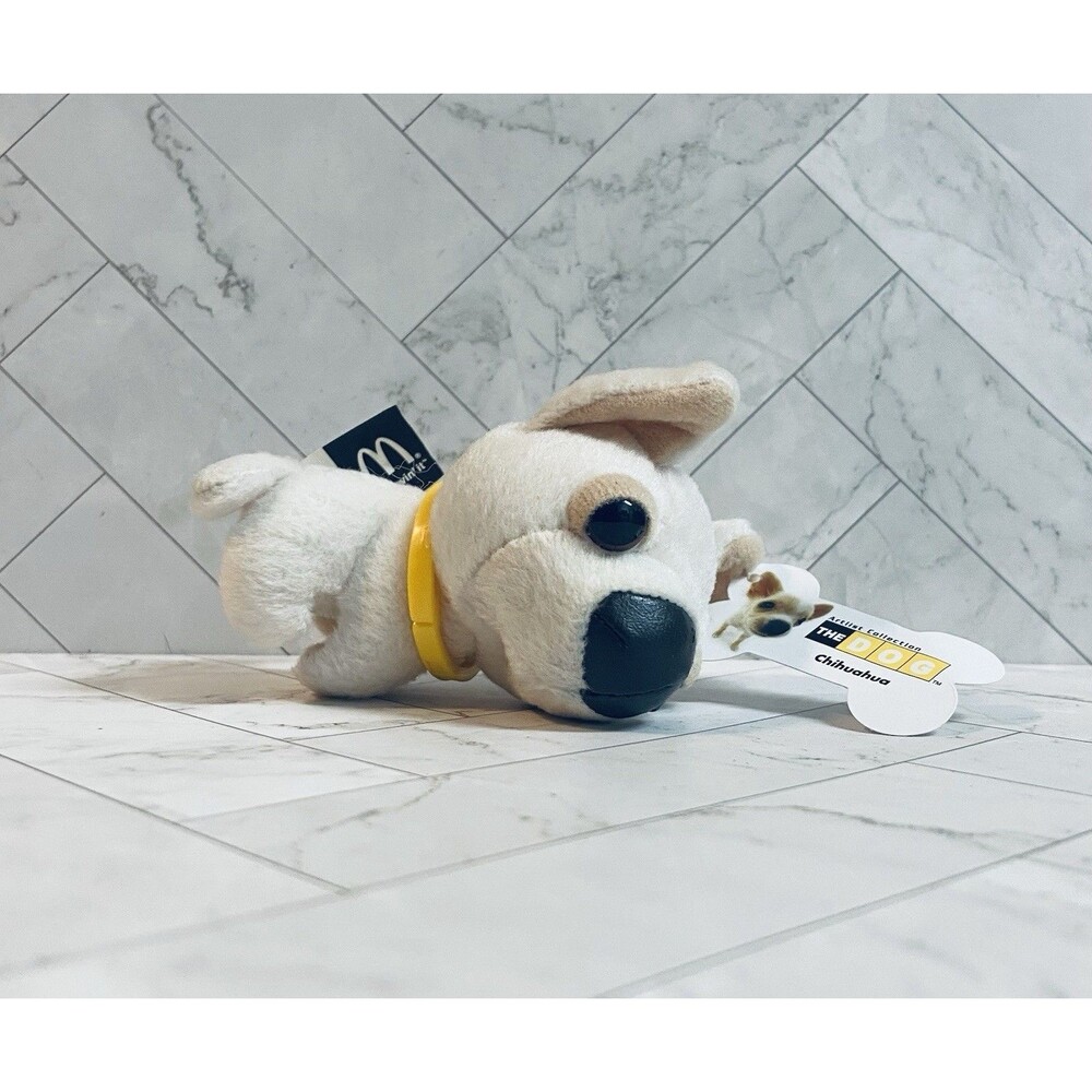Vintage 2005 McDonalds The Dog Chihuahua Keychain Yellow Collar Plush